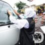Forkopimda Jatim Tempel Sticker Larangan Mudik di Pos Suramadu, Ini Mekanismenya