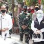 Forkopimda Jatim Dampingi Presiden Jokowi Tinjau Vaksinasi Door To Door