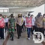 Menhub Bersama Kakorlantas Polri Didampingi Forkopimda Jatim Cek Bandara, Terminal dan Tempat Karantina