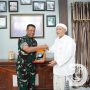 Danrem 084/Bhaskara Jaya Silaturahmi ke Ponpes Al-Hamidi Banyuanyar