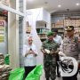 Kapolres Bojonegoro dan Forkopimda Cek Stok dan Harga Bapokting Jelang Lebaran