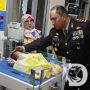 Bayi Diselamatkan Bhabinkamtibmas Polres Ngawi di Tepi Jalan