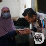 Satlantas Polres Gresik Door to Door Salurkan Baksos di HUT Lalu Lintas ke-68
