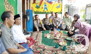 Kapolres Pelabuhan Tanjung Perak AKBP Herlina sambangi tokoh Agama