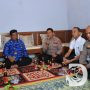 Polres Gresik Gelar Jum’at Curhat di Desa Ambeng-ambeng Watangrejo