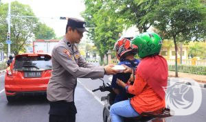 Polres Tuban Berbagi di Program Sedekah Berkah