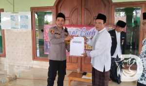 Wakapolres Nganjuk Kompol Mustijat Priyambodo saat Jum'at Curhat