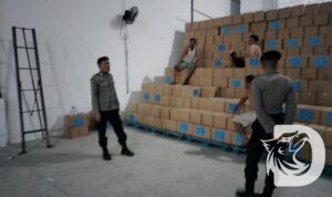 Personil Polres Gresik pastikan keamanan logistik Pemilu 2024