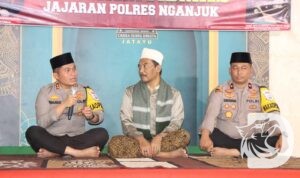 Kapolres Nganjuk AKBP Muhammad Jum'at Curhat bersama Santri Pomosda At -Taqwa Tanjunganom