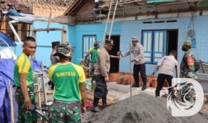 Polres Bondowoso dan TNI bantu bangun rumah warga terdampak puting beliung