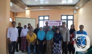 Polres Gresik Jum'at Curhat di Telogopojok