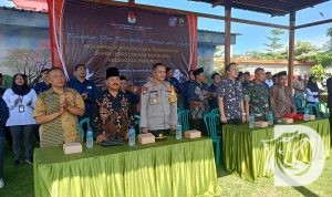 Polres Gresik lakukan monitoring pelantikan KPPS di Kabupaten Gresik