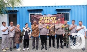 Kapolres Tanjung Perak saat Jum'at Curhat
