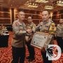 Polres Bondowoso Terima Penghargaan Kategori Terbaik Pelayanan Publik dari Polda Jatim