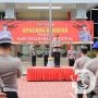Kapolres Gresik Pimpin Upacara Bendera Peringati Hari Kesadaran Nasional