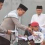 Kapolres Probolinggo Berikan Santunan Anak Yatim dan Resmikan Musholla Al-Kautsar