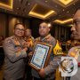 Kemitraan Terbaik, Polres Tanjung Perak Terima Penghargaan dari Kapolda Jatim