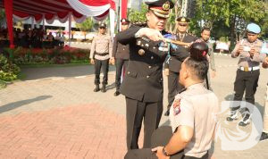 Kapolres Gresik AKBP Adhitya Panji Anom gelar upacara Naik Pangkat