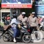 Polres Magetan Gelar Sosialisasi Operasi Zebra Semeru 2024, Berbagi Coklat dan Bunga