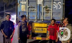Polres Gresik kawal pengiriman surat suara dari Gresik ke Sulsel