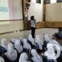 Unit PPA Polresta Sidoarjo Sosialisasi Anti Bullying dan Bijak Bermedsos di Sekolah