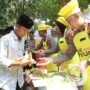 Polres Tulungagung Bagikan Makanan Bergizi Gratis Gunakan Mobil Senyum