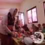 Program Makan Bergizi, YKB Jatim Berbagi ke TK Kemala Bhayangkari 45