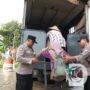 Polres Tuban Evakuasi Warga Terdampak Luapan Sungai Bengawan Solo