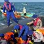 Ditpolairud Polda Jatim dan Polres Pasuruan Kota Evakuasi Korban Laka Laut