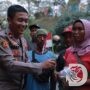 Polres Jember Bagikan Makanan Bergizi Gratis ke Kaum Rentan di Hari Kemerdekaan