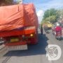 Satlantas Polres Gresik Tindak Truk Langgar Jam Operasional saat Jalur Padat