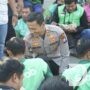Polres Ponorogo Sarapan Bersama, Gelar Bansos ke Tukang Becak dan Ojol