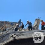 SAR Brimob Polda Jatim lakukan pencarian korban bangunan roboh di Ponpes Al-Khoziny