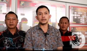 Kasatreskrim Polres Jember AKP Angga Riatma berikan keterangan