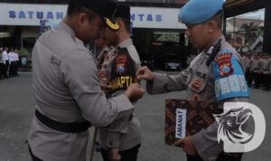 Kapolres Lamongan AKBP Agus Dwi Suryanto saat kukuhkan Pamapta