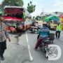 Dua Wanita Meninggal Terhantam Bus Harapan Jaya di Depan SPBU Rejoagung