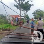 Polsek Warujayeng evakuasi bencana alam
