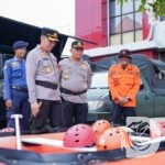 Kapolres Bojonegoro AKBP Afrian Satya Permadi cek kesiapan alat hadapi bencana