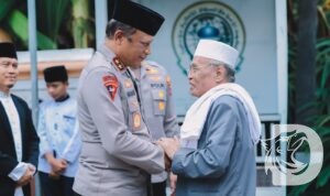 Kapolda Jatim Irjen Pol Drs. Nanang Avianto kunjungan kerja ke Ponpes Al-Hikmah Melathen
