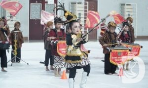 Peserta Marching Band di Kapolres Gresik Cup