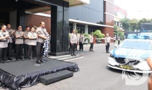 Kapolda Jatim Irjen Pol Nanang Avianto lepas bantuan kemanusiaan