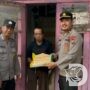 Polsek Wringinanom Gelar Jum’at Berbagi, Peduli Warga Kurang Mampu