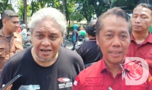Ketua MAKI Jatim, Heru Satriyo didampingi Aspidsus Kejaksaan Tinggi Jawa Timur, Wagiyo