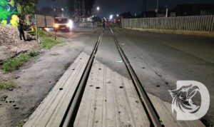 Perlintasan sebidang dengan Blok Rel