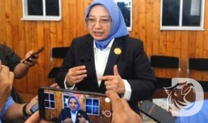Plt Deputi Bidang Penggerakan dan Peran Serta Masyarakat Kemendukbangga/BKKBN, Dra. Maria Ernawati, MM