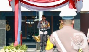 Wakapolda Jatim Brigjen Pol Pasma Royce pimpin apel pasukan