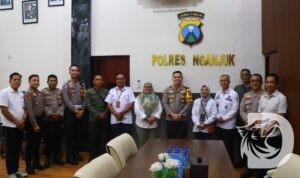 Kapolres Nganjuk AKBP Suria Miftah Irawan terima kunjungan Perhutani KPH Nganjuk