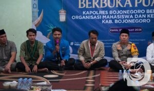 Kapolres Bojonegoro AKBP Afrian Satya Permadi buka bersama di panti asuhan Muslimat NU