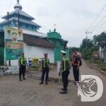 Satlantas Polres Bondowoso himbauan pascaputusnya jembatan Sukowiryo