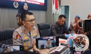 Kapolres Trenggalek AKBP Ridwan Maliki berikan keterangan